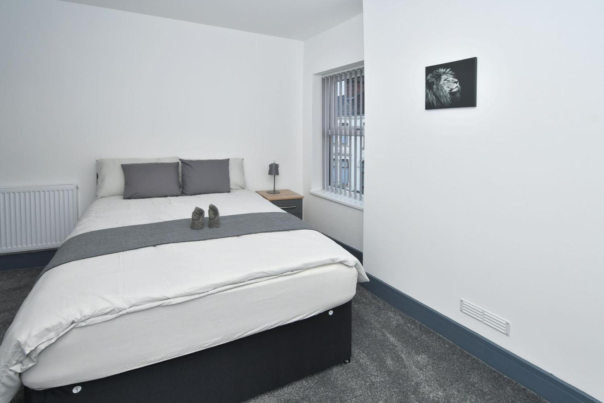 Townhouse @ 24 Brunswick Place Stoke Etruria Bagian luar foto