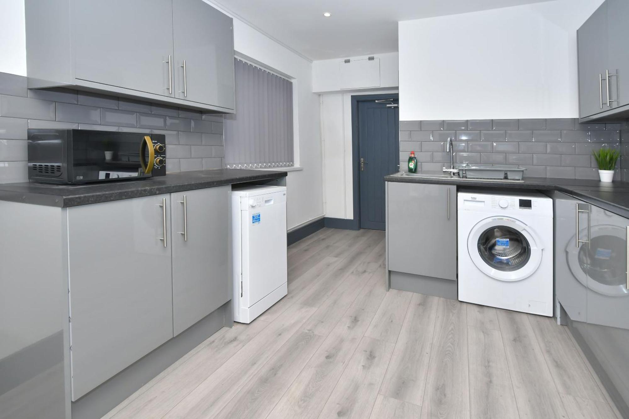 Townhouse @ 24 Brunswick Place Stoke Etruria Bagian luar foto