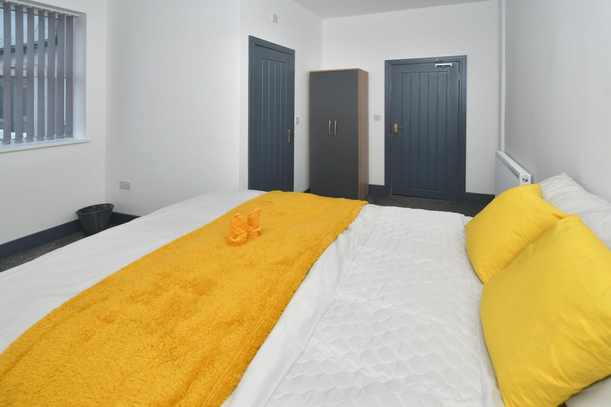 Townhouse @ 24 Brunswick Place Stoke Etruria Bagian luar foto