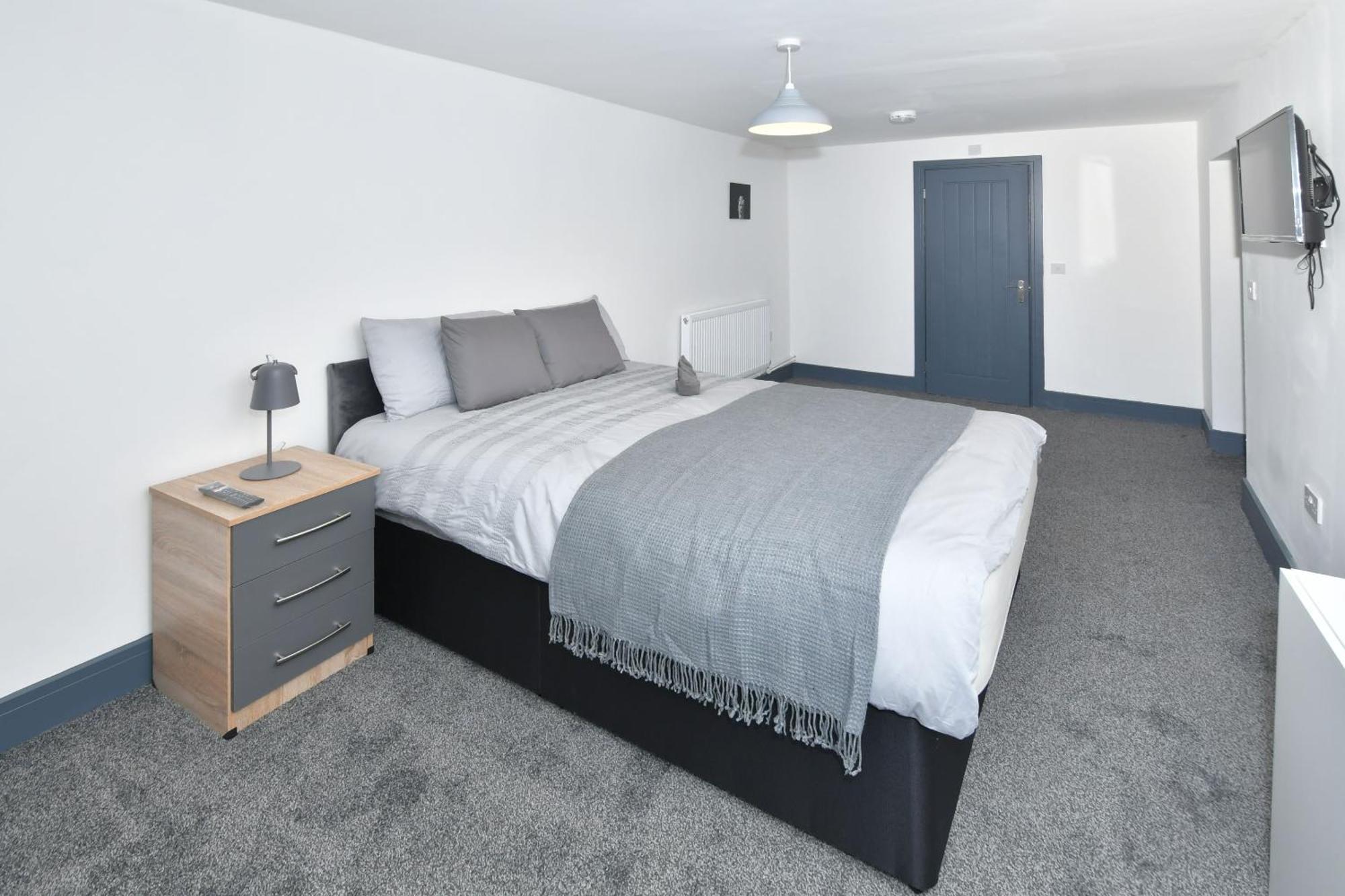Townhouse @ 24 Brunswick Place Stoke Etruria Bagian luar foto