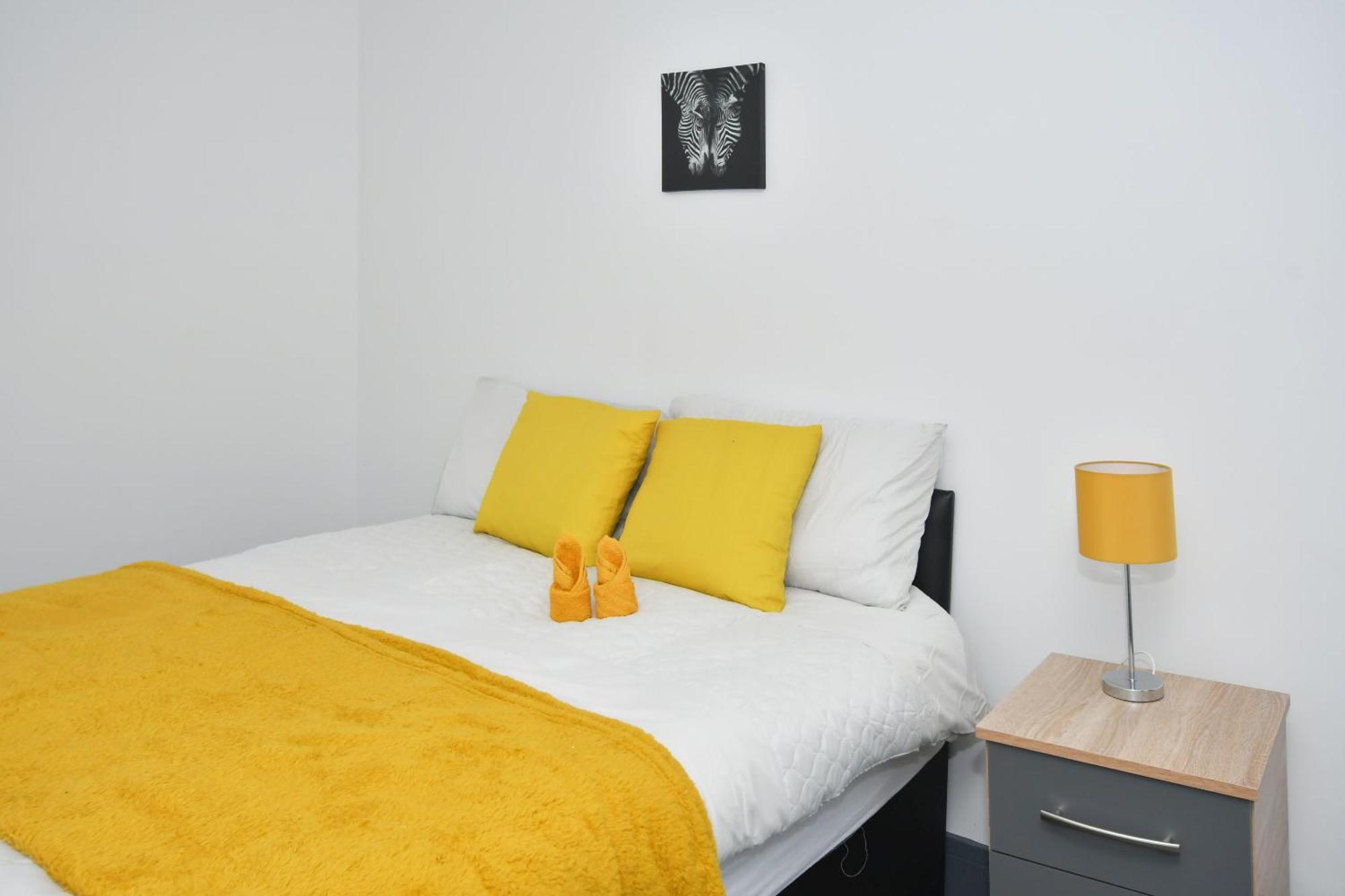 Townhouse @ 24 Brunswick Place Stoke Etruria Bagian luar foto